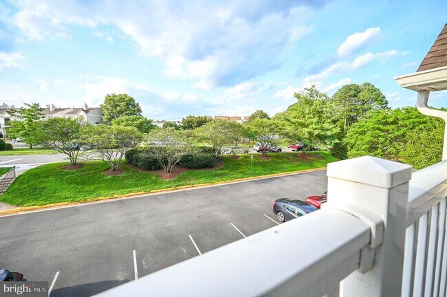 Building Photo - 46893 Eaton Terrace