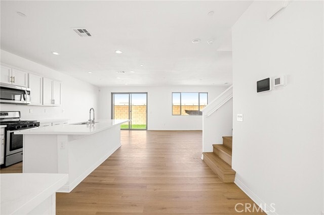 Building Photo - 4796 Albatross Ave