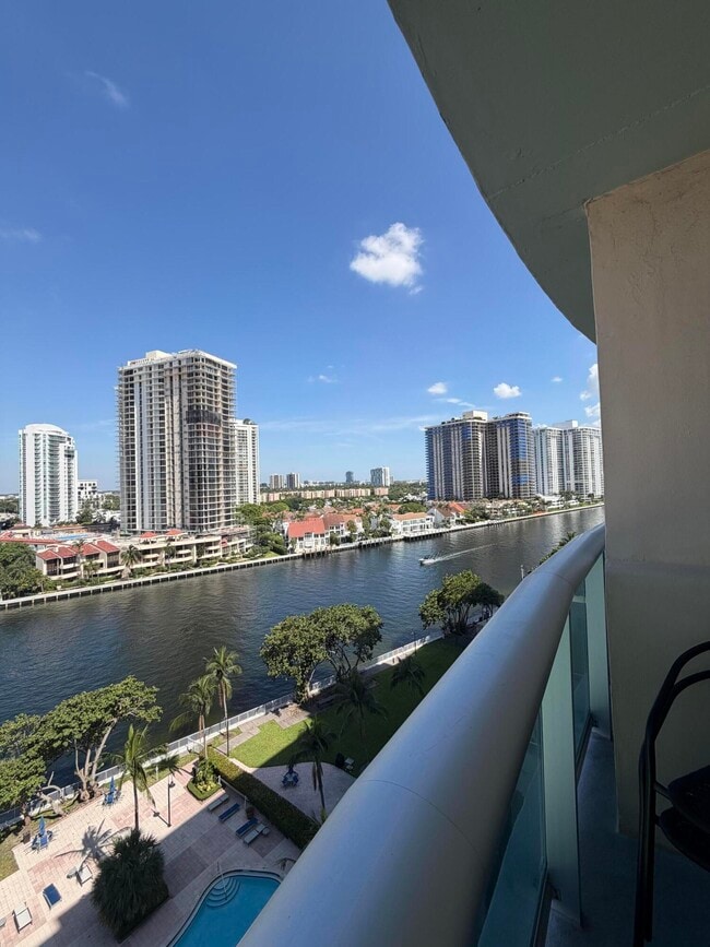 Building Photo - 19390 Collins Ave