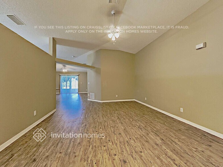 Building Photo - 1052 Brumpton Pl