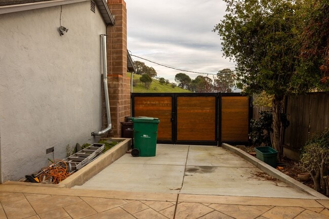 Building Photo - A Resort Style Home in Castro Valley!  Castro Valley Schools