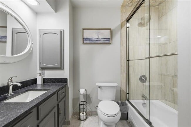 Building Photo - 2970 Woodruff Dr SE