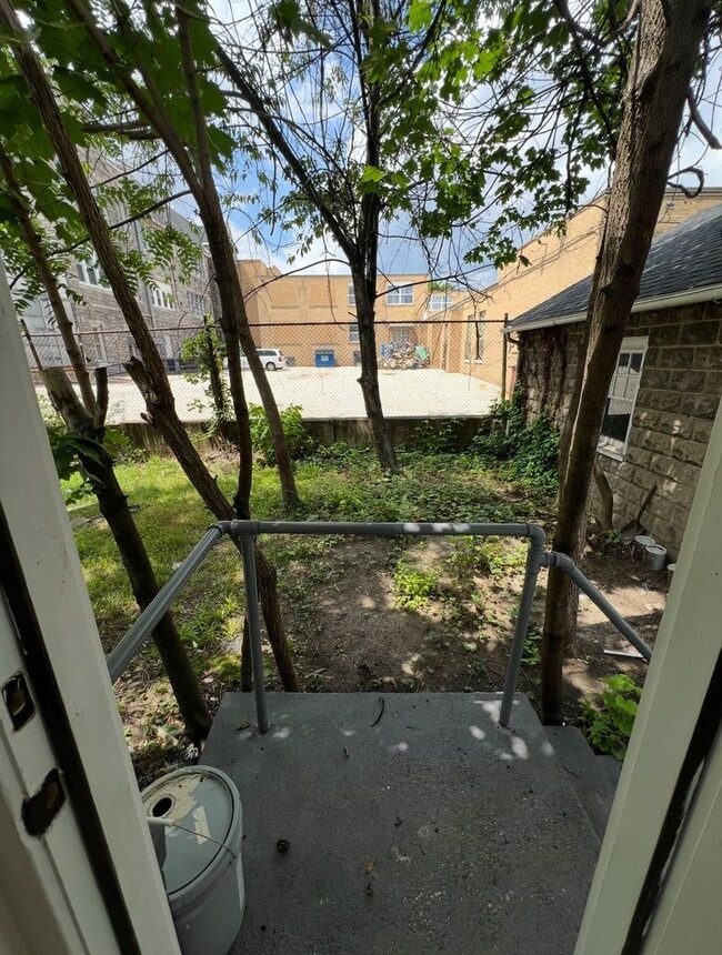 Building Photo - A Rare 5 Bedroom Renovated House Available...