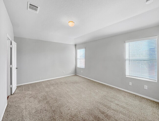 Building Photo - 9714 Marbach Hl