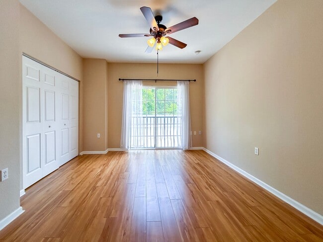 Building Photo - Beautiful 2/2.5 in Magnolia Place