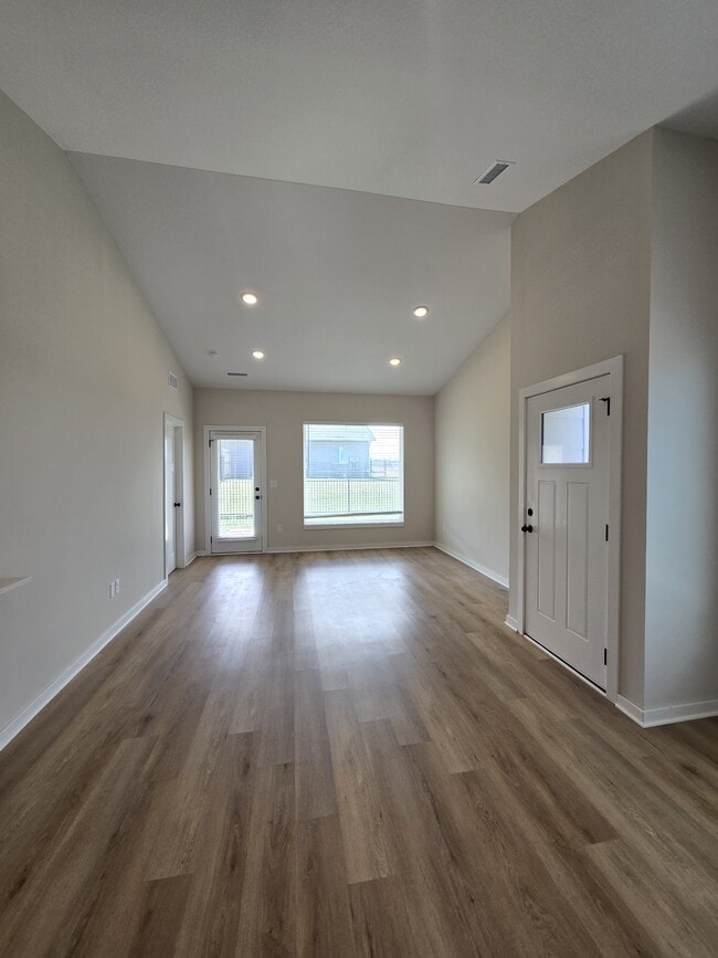 Building Photo - 12195 Fennec