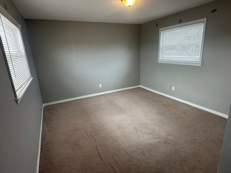 Building Photo - 1221 Court St