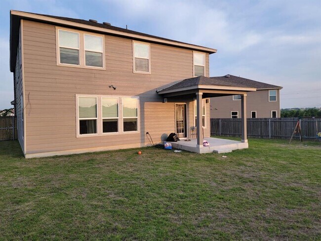 Building Photo - 429 Unforgiven Ln