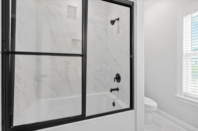 Building Photo - 70 Owens Rd