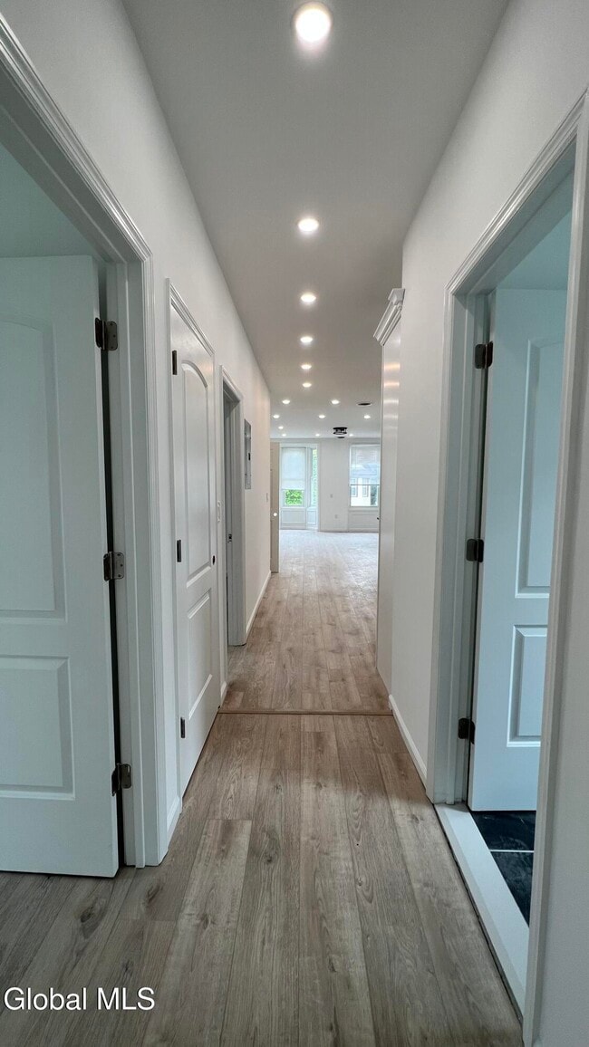 Building Photo - 143 5th Ave