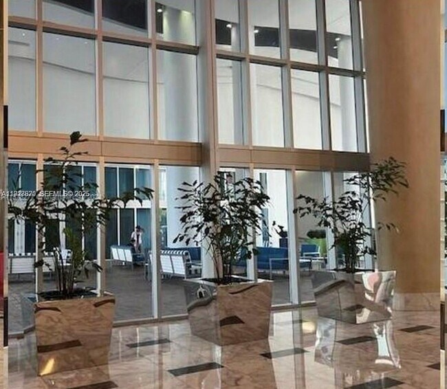 Building Photo - 185 SW 7th St