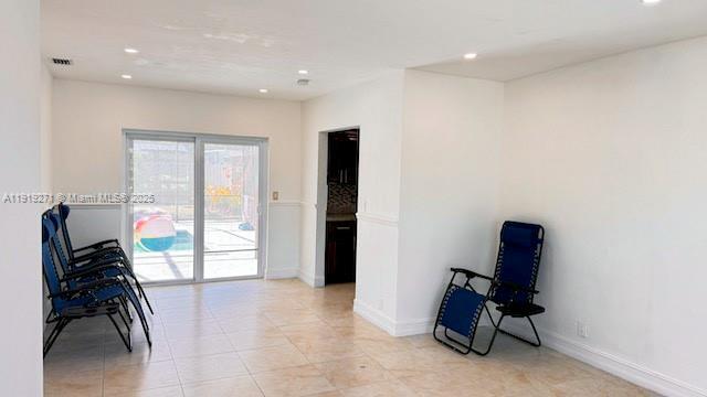 Building Photo - 6980 Scott St