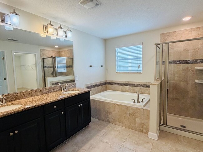 Building Photo - 4 Bed 2.5 Bath Single Family in Storey Lake