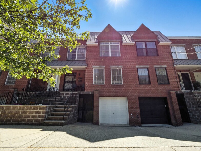 Building Photo - 149 Lafayette St