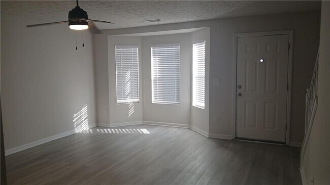 Building Photo - 5677 Wind Gate Ln