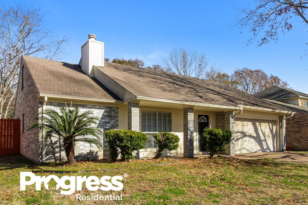 Building Photo - 17938 Great Glen Dr