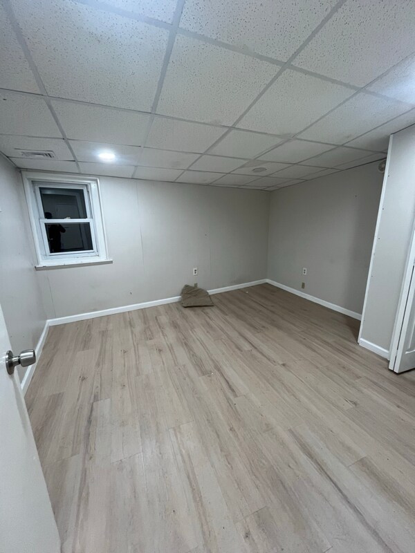 Building Photo - 485 Lakeside Ave