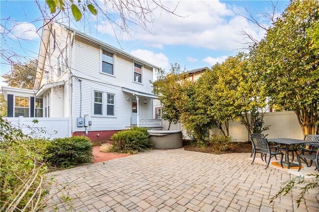 Building Photo - 4600 Colonial Ave