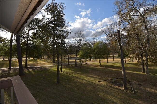 Building Photo - 12900 Walden Rd