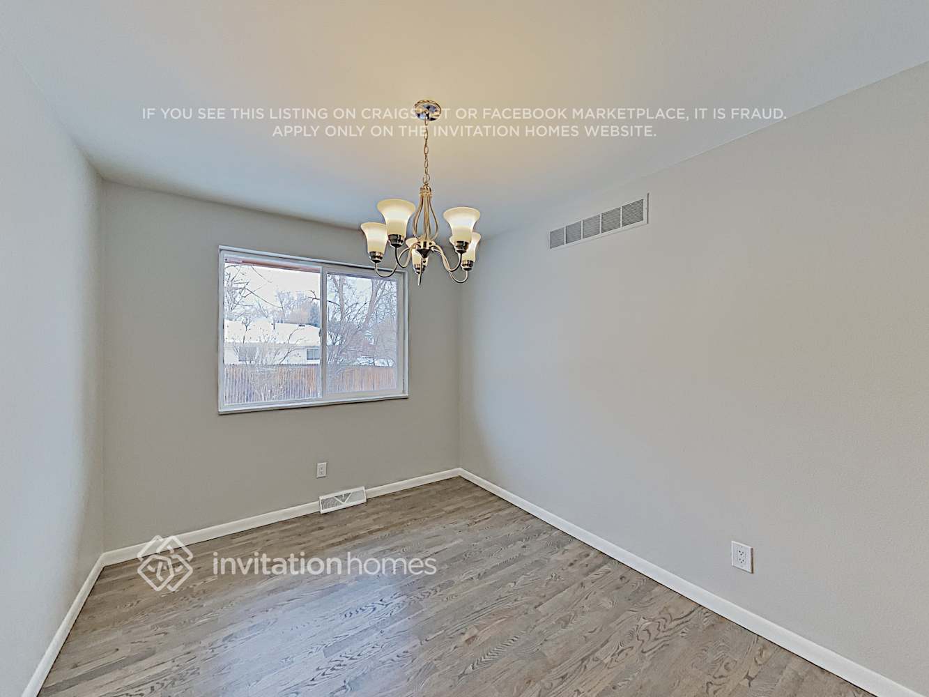 Building Photo - 10641 W 102nd Pl