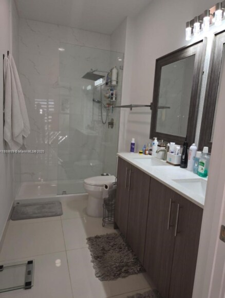 Building Photo - 249 NW 12th Ct