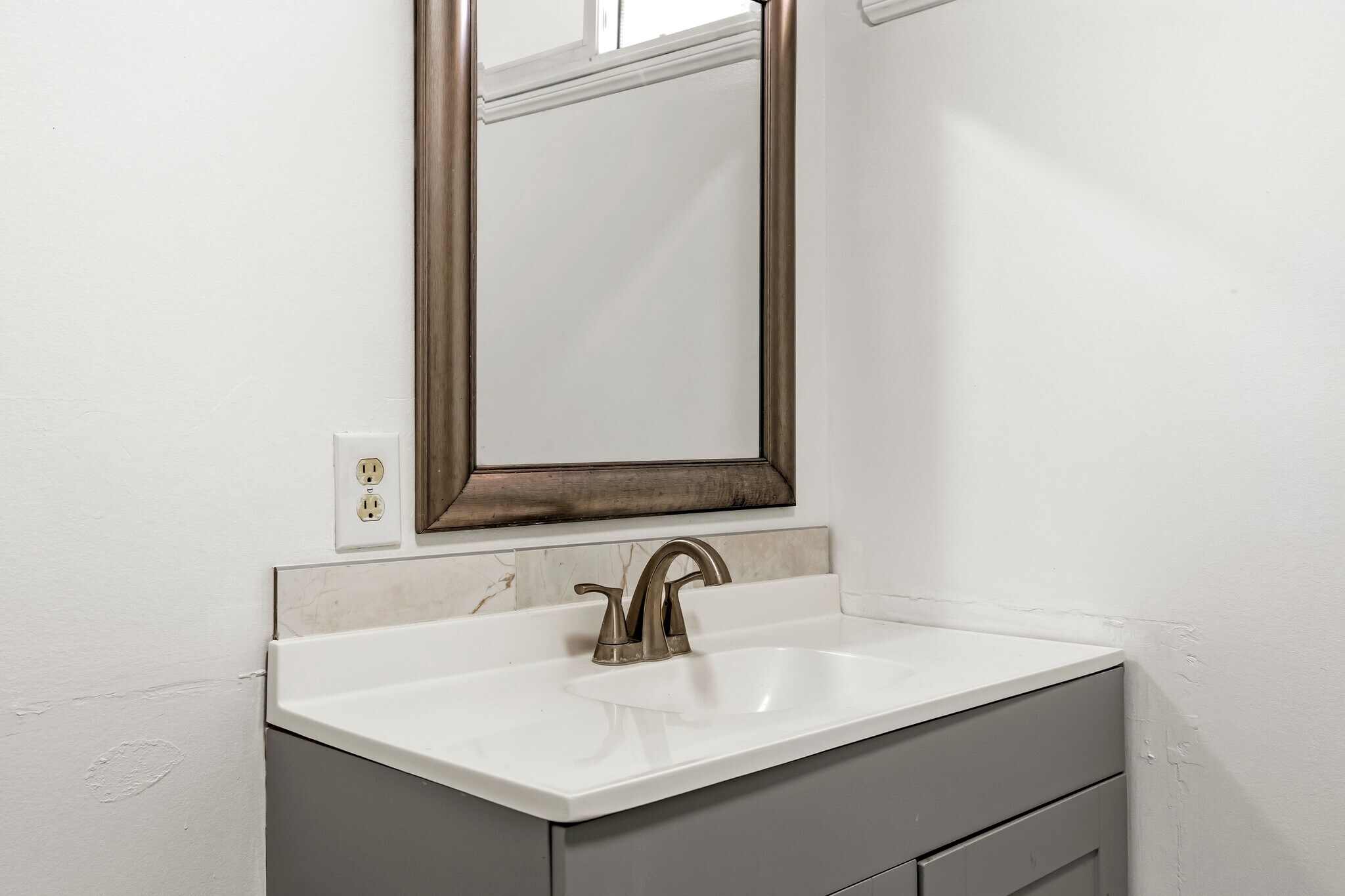 Building Photo - 2958 Rosette St