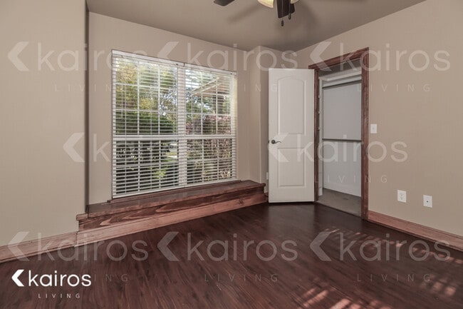 Building Photo - 7402 Ledgestone Dr.