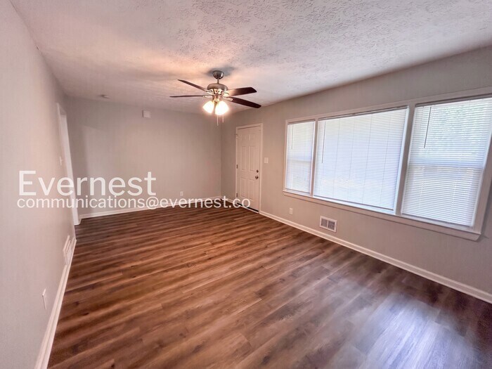 Building Photo - 1598 San Gabriel Ave