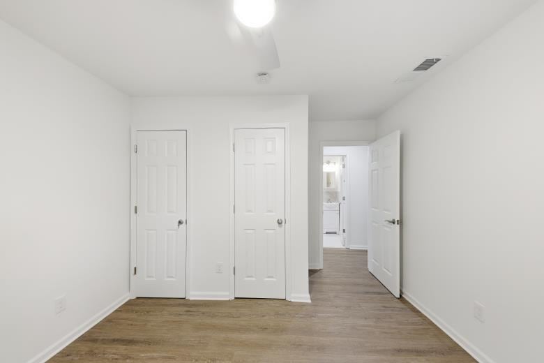 Building Photo - Room in House on Lincoln St SW