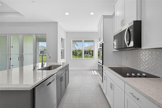 Building Photo - 13674 Spruce Pne Dr