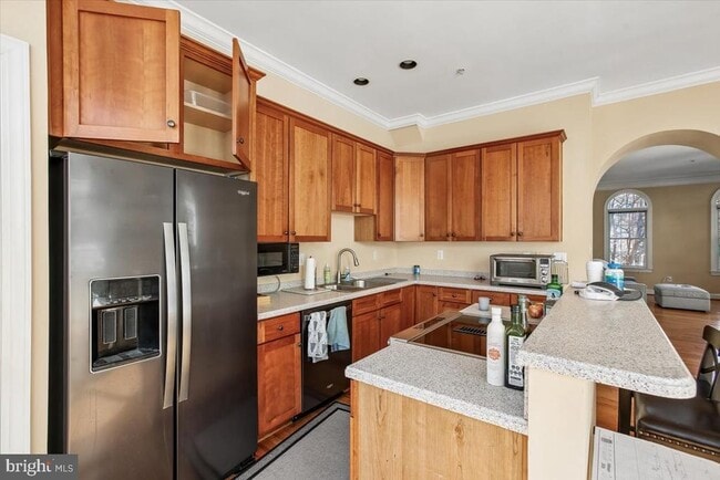 Building Photo - 1053 N Stuart St