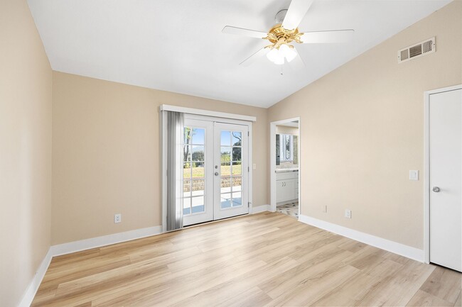 Building Photo - Updated 3-Bedroom Home with Modern Upgrade...
