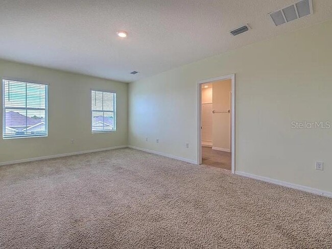 Building Photo - 16336 Little Garden Dr