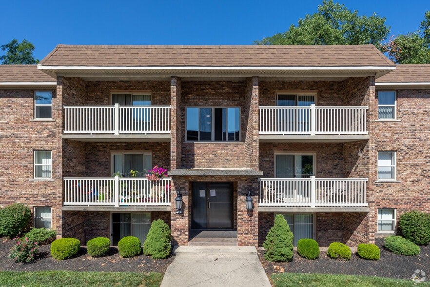 Primary Photo - Grace Court