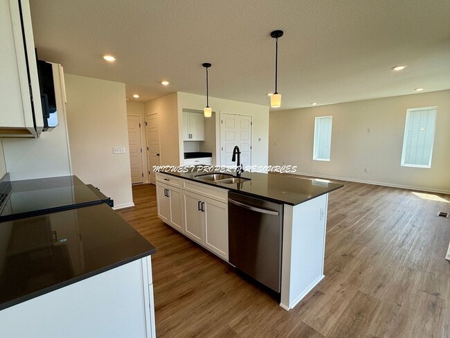 Building Photo - Brand-New 4 Bedroom Open w/Concept Living – Lee’s Summit Schools