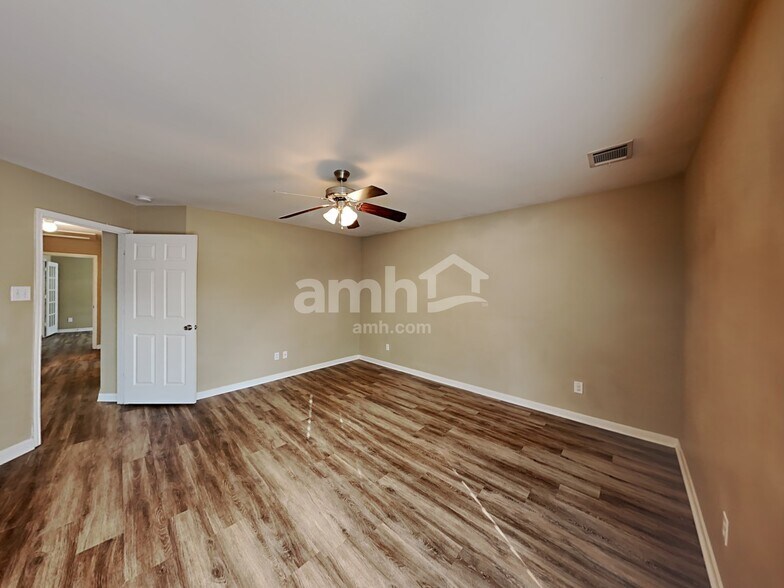 Building Photo - 4114 Medina River Ct