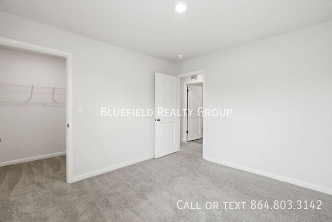 Building Photo - 1313 Duffers Ln