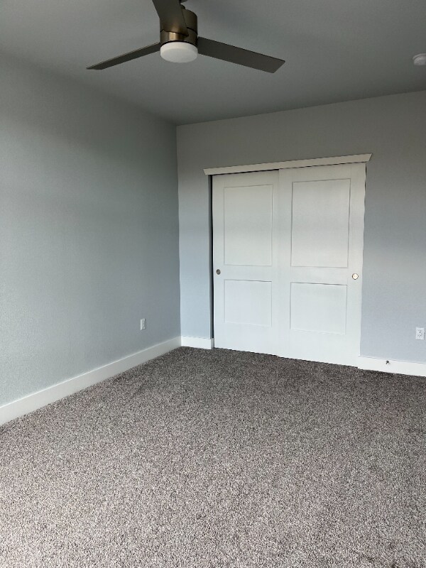 Building Photo - 909 Blondel St