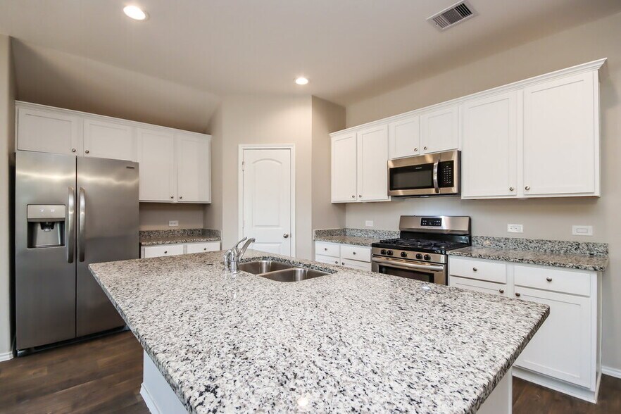 Building Photo - 18378 Timbermill Ln