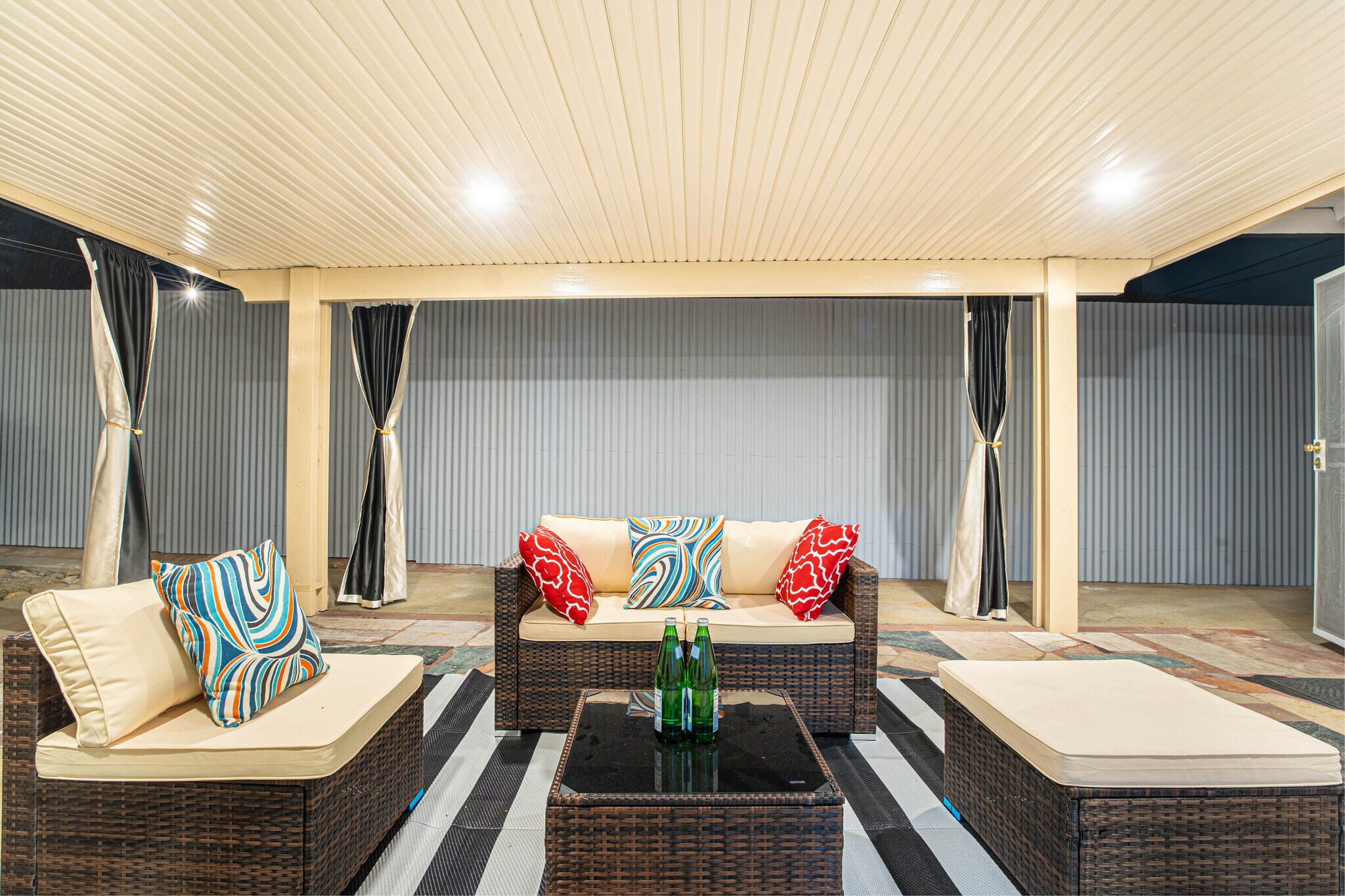 Building Photo - 6203 Thorn St