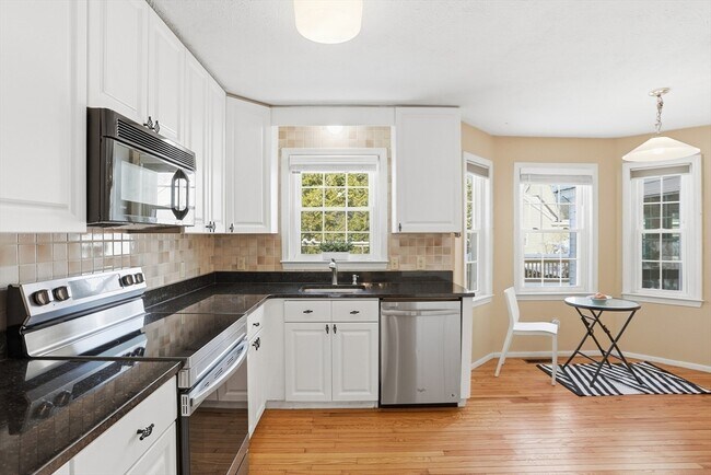 Building Photo - 1 Ernies Dr