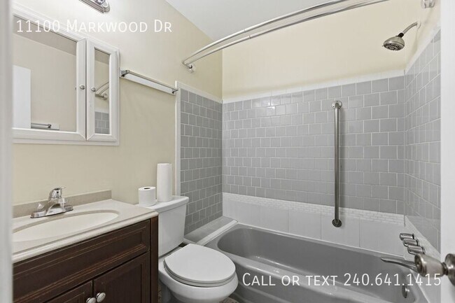 Building Photo - 11100 Markwood Dr