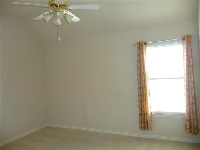 Building Photo - 715 Wheaton Ct