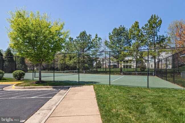 Building Photo - 6830 Hartzell Hill Ln