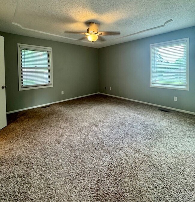 Building Photo - Exceptional Split-Level Home on Large Corn...