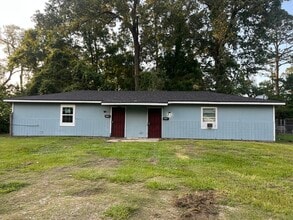 Building Photo - 255 Pollard St