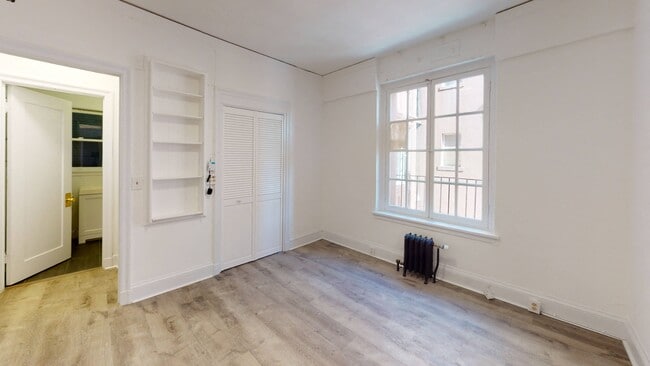 Floorplan - 2500 Durant Avenue