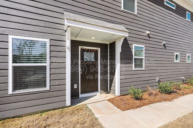 Building Photo - 5052 Falstone Dr