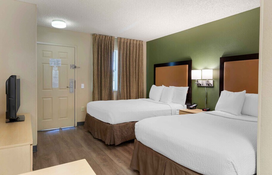 Building Photo - Furnished Studio-Bakersfield - California ...