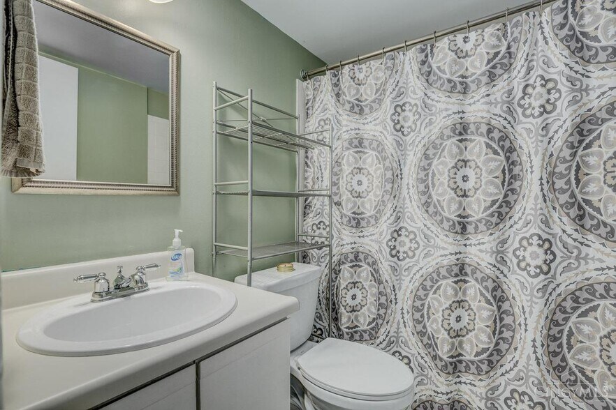 2nd Bathroom (basement) - 2412 Grandview Ave